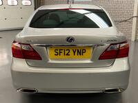 LEXUS LS 600H