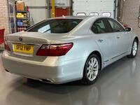 LEXUS LS 600H