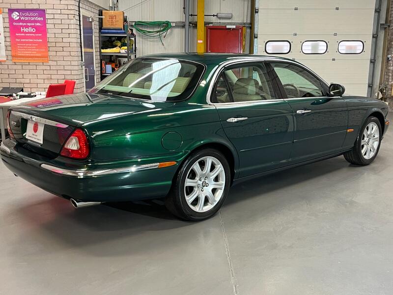 JAGUAR XJ