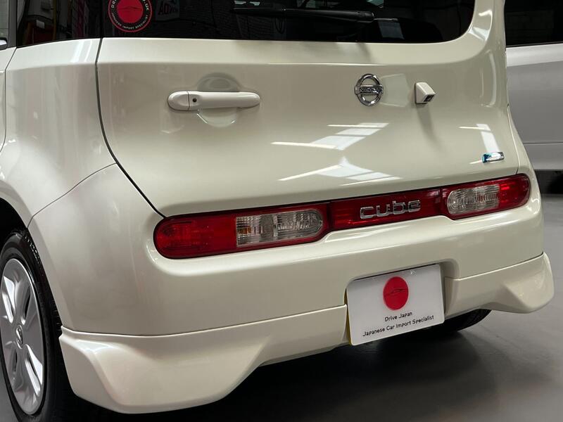 NISSAN CUBE