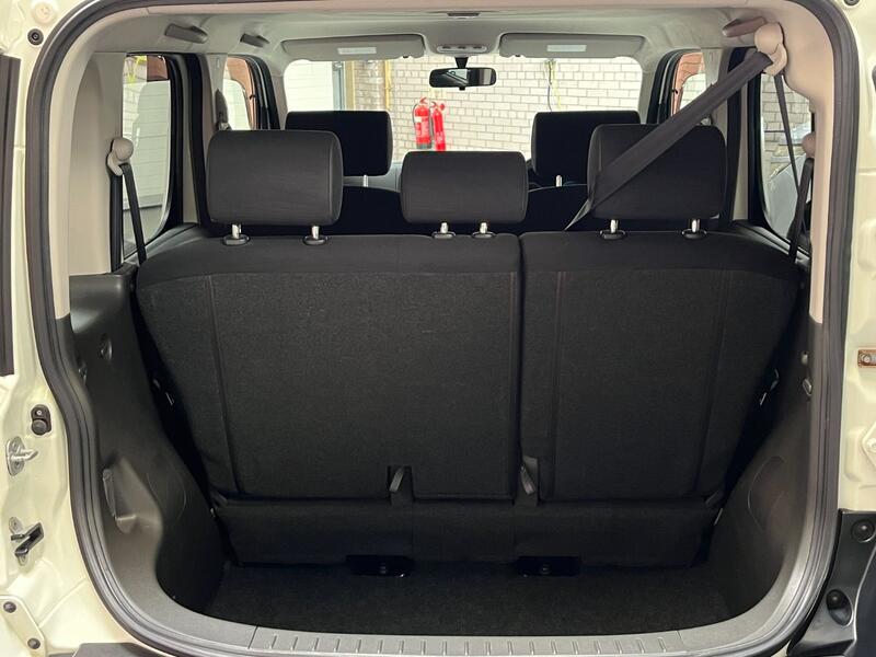 NISSAN CUBE