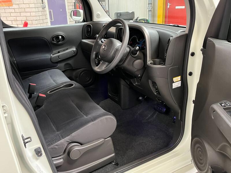 NISSAN CUBE