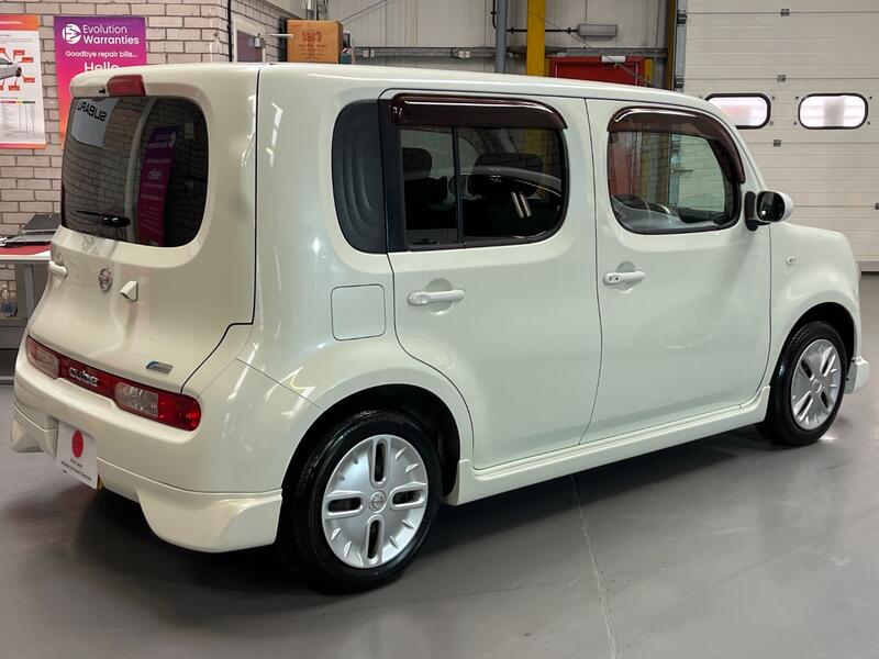 NISSAN CUBE