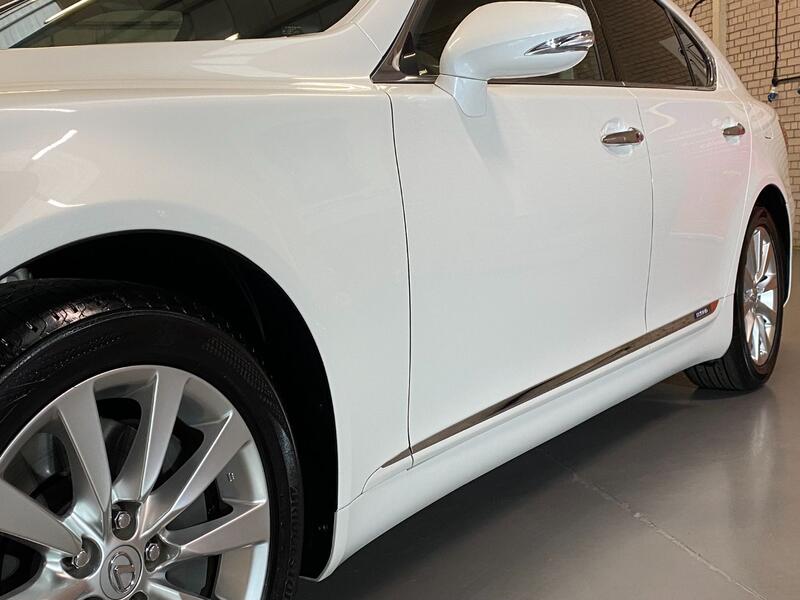 LEXUS LS 600H