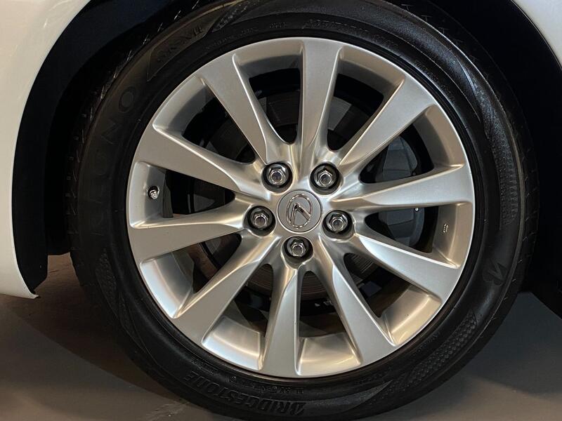 LEXUS LS 600H