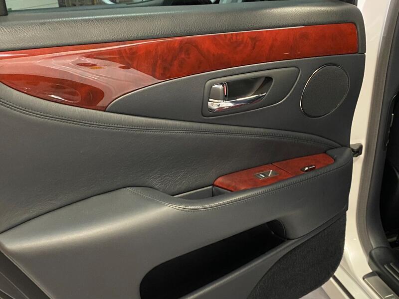 LEXUS LS 600H