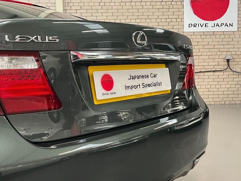 LEXUS LS 460