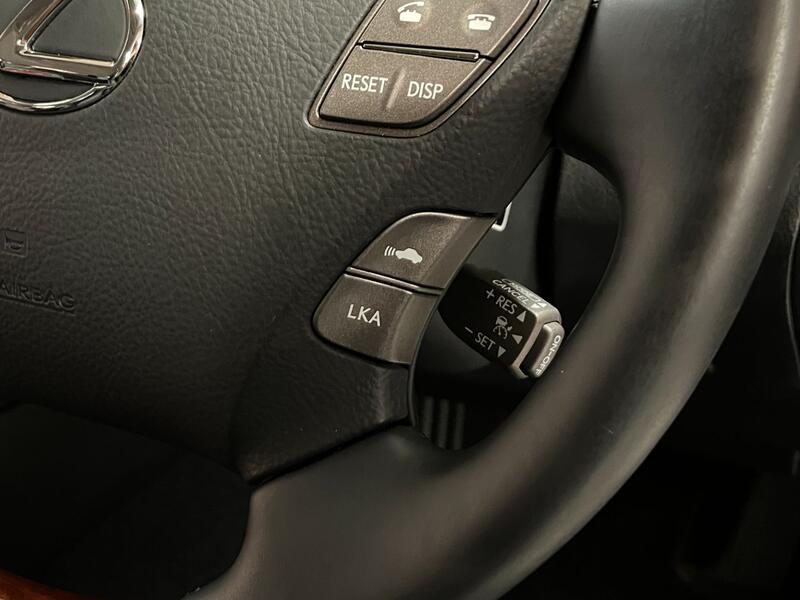 LEXUS LS 460