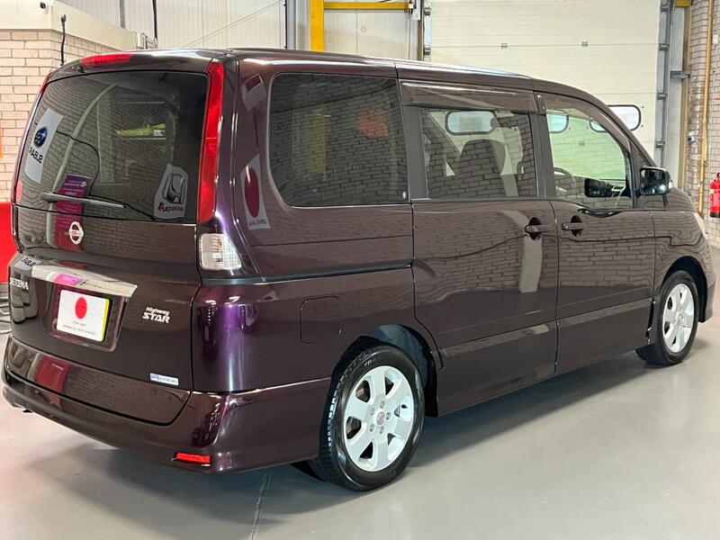 NISSAN SERENA