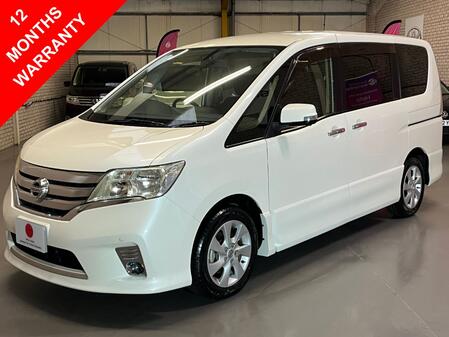 NISSAN SERENA 2.0 HIGHWAY STAR AUTOMATIC 8 SEATER