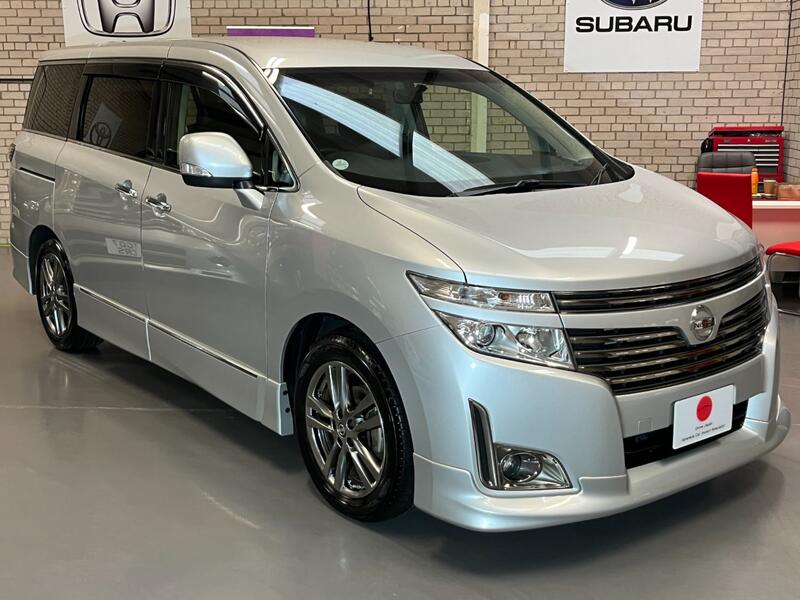 NISSAN ELGRAND