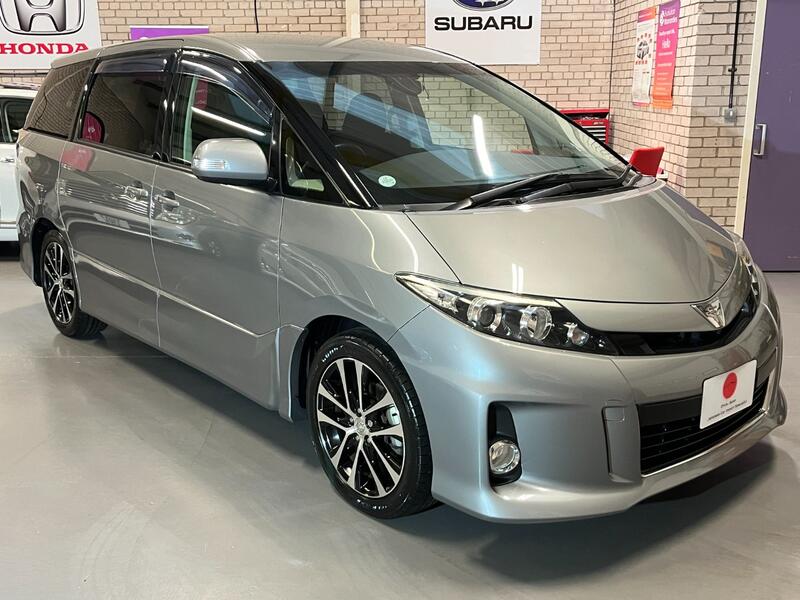 TOYOTA ESTIMA