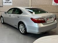 LEXUS LS 460