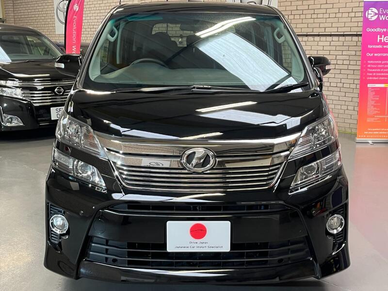 TOYOTA VELLFIRE