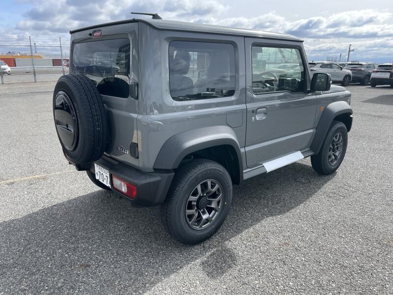 SUZUKI JIMNY
