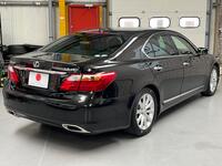 LEXUS LS 460